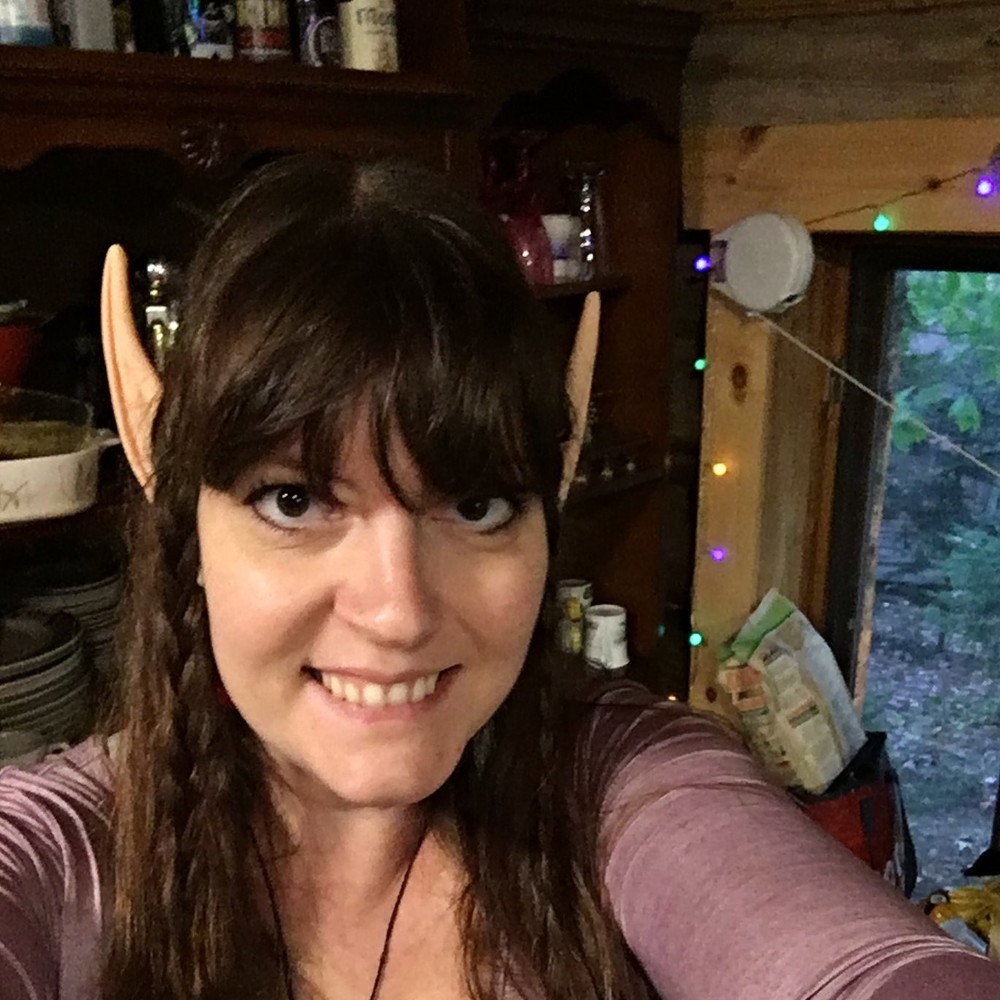 Meet your Posher, Leanne